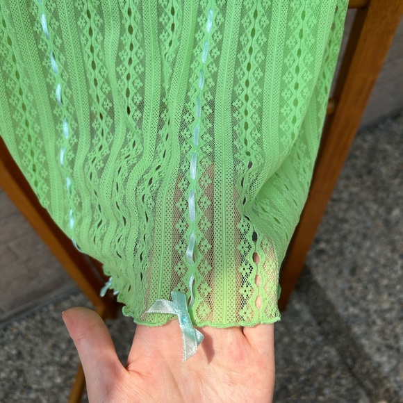 sheer green floral lace midi skirt - Picture 4 of 6